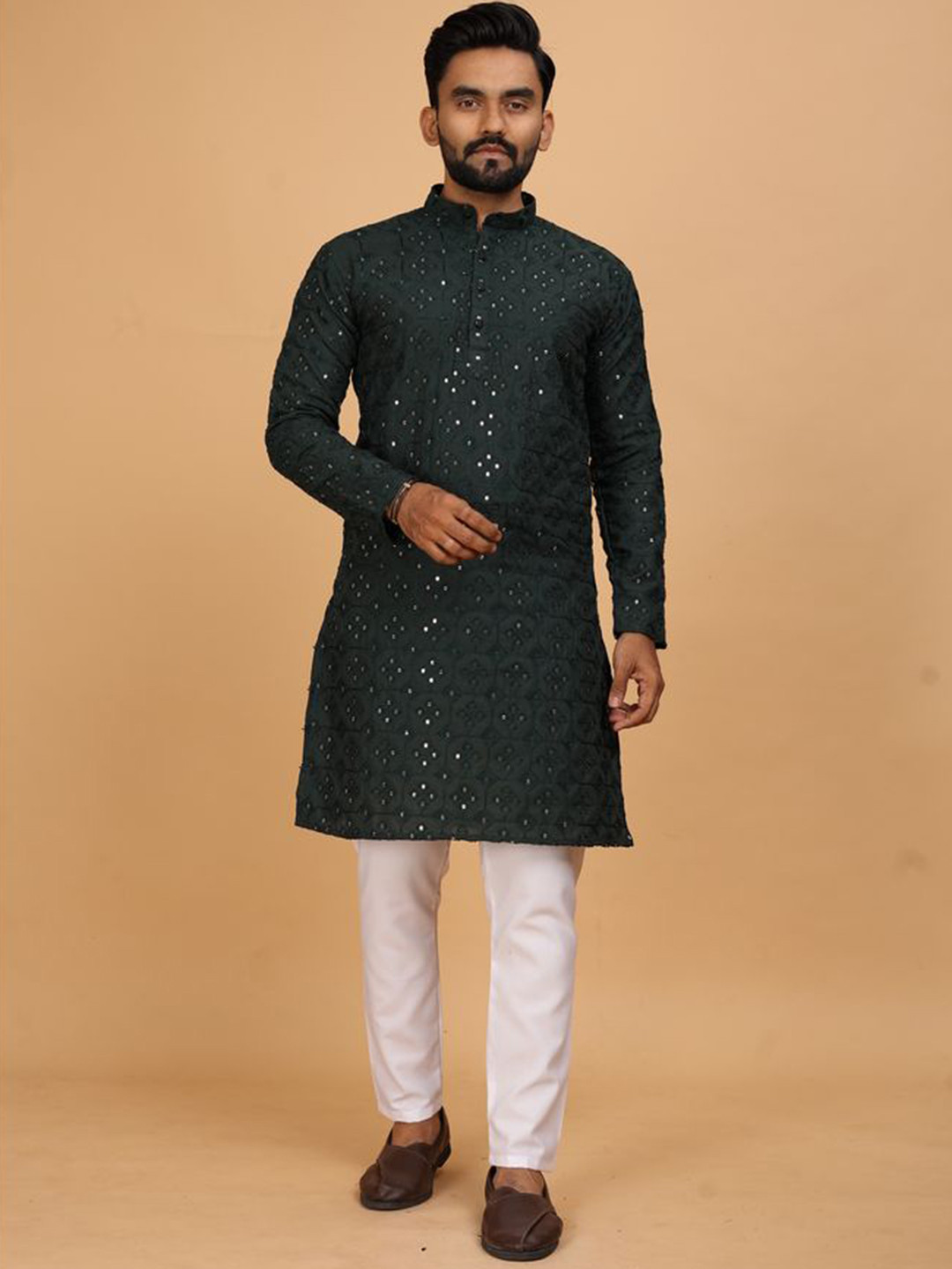 

Fashion FRICKS Men Ethnic Motifs Embroidered Regular Sequinned Kurta with Pyjamas, Green