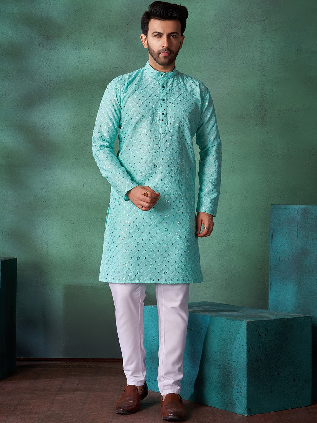 

Fashion FRICKS Men Ethnic Motifs Embroidered Regular Sequinned Kurta with Pyjamas, Sea green