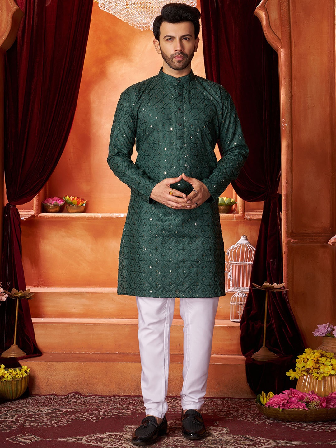 

Fashion FRICKS Men Ethnic Motifs Embroidered Regular Sequinned Kurta with Pyjamas, Green