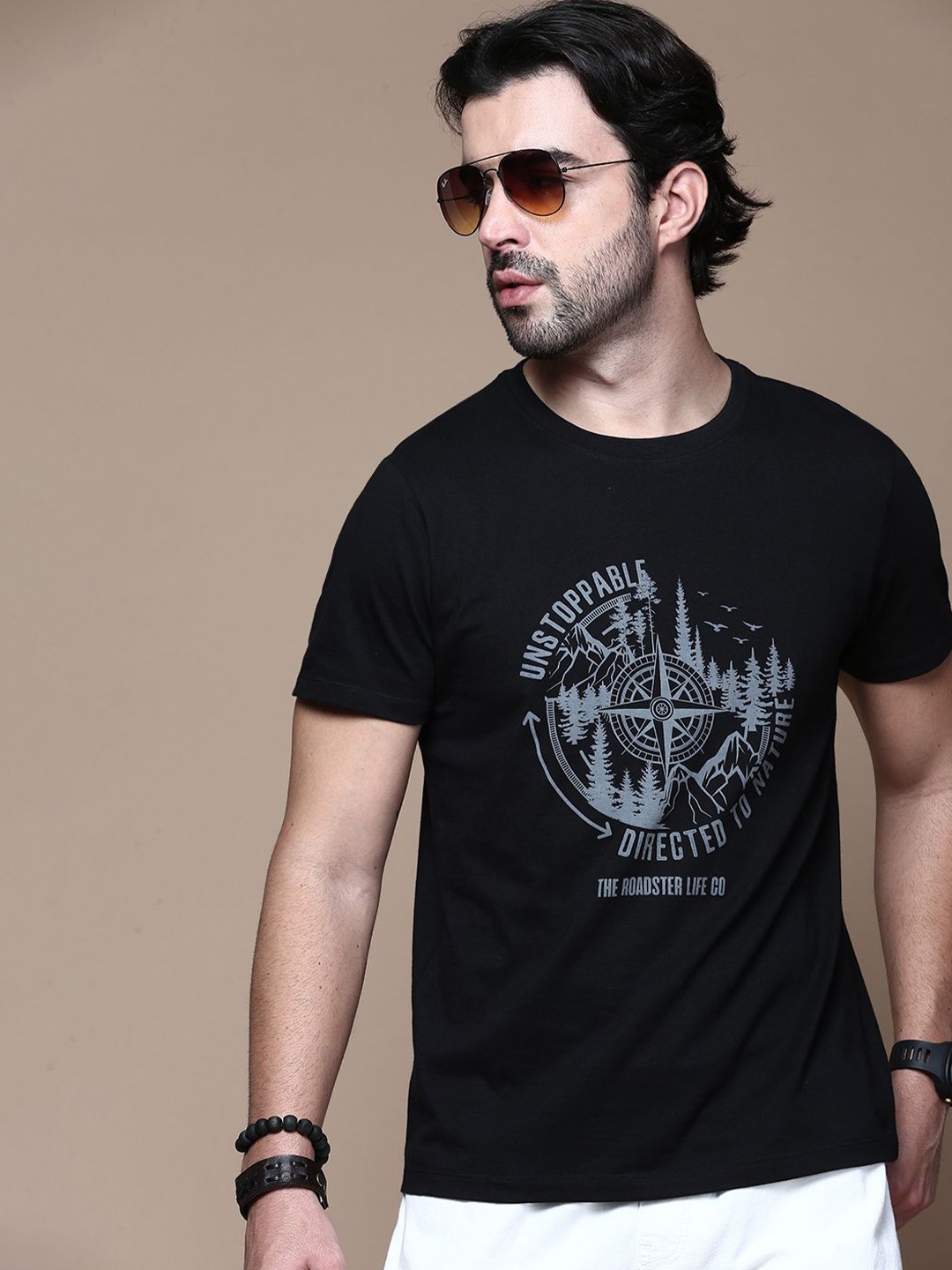 

The Roadster Lifestyle Co. Men Graphic Printed Round Neck Cotton T-Shirt, Black