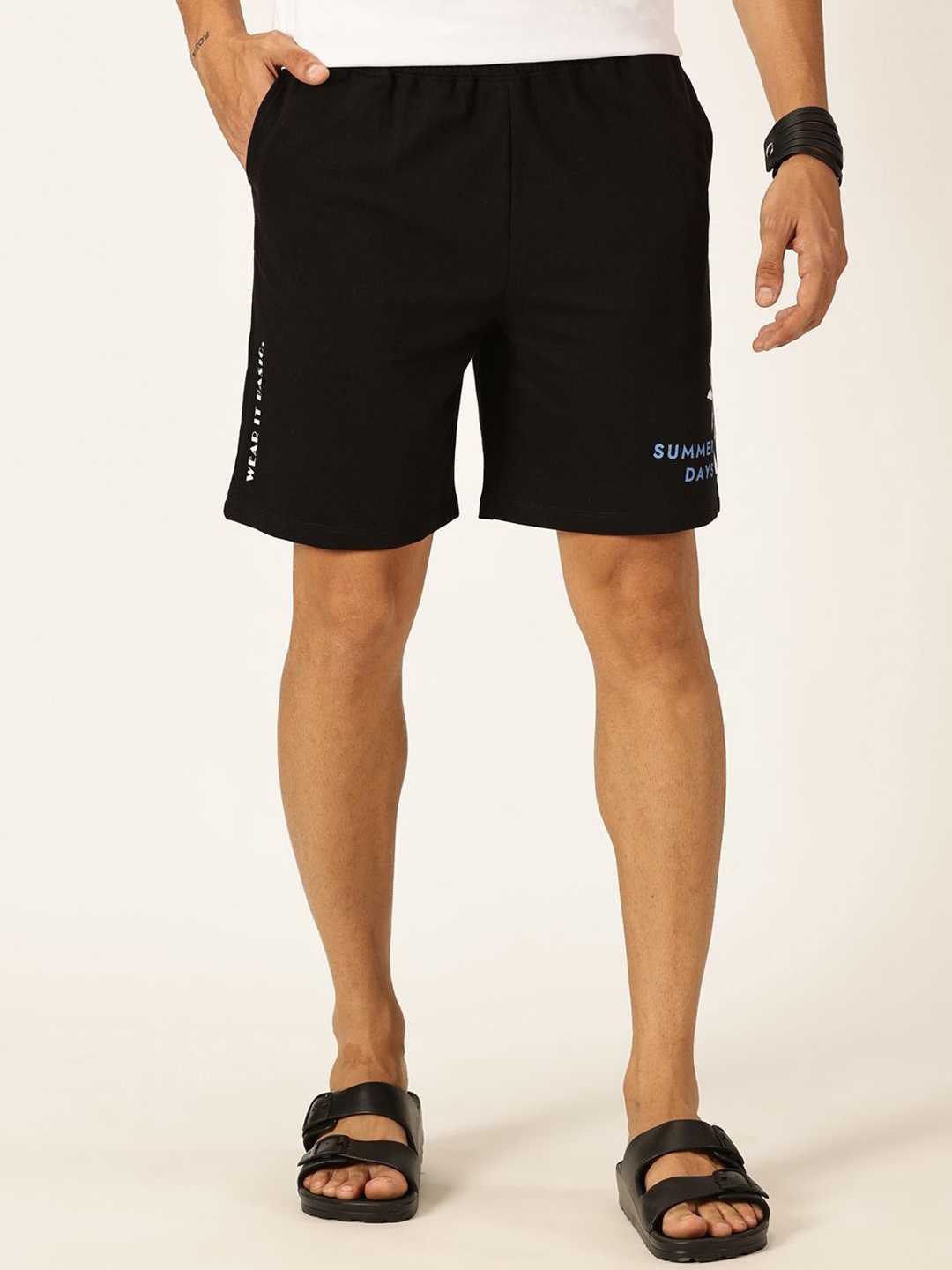 

Mast & Harbour Black Men Mid-Rise Shorts