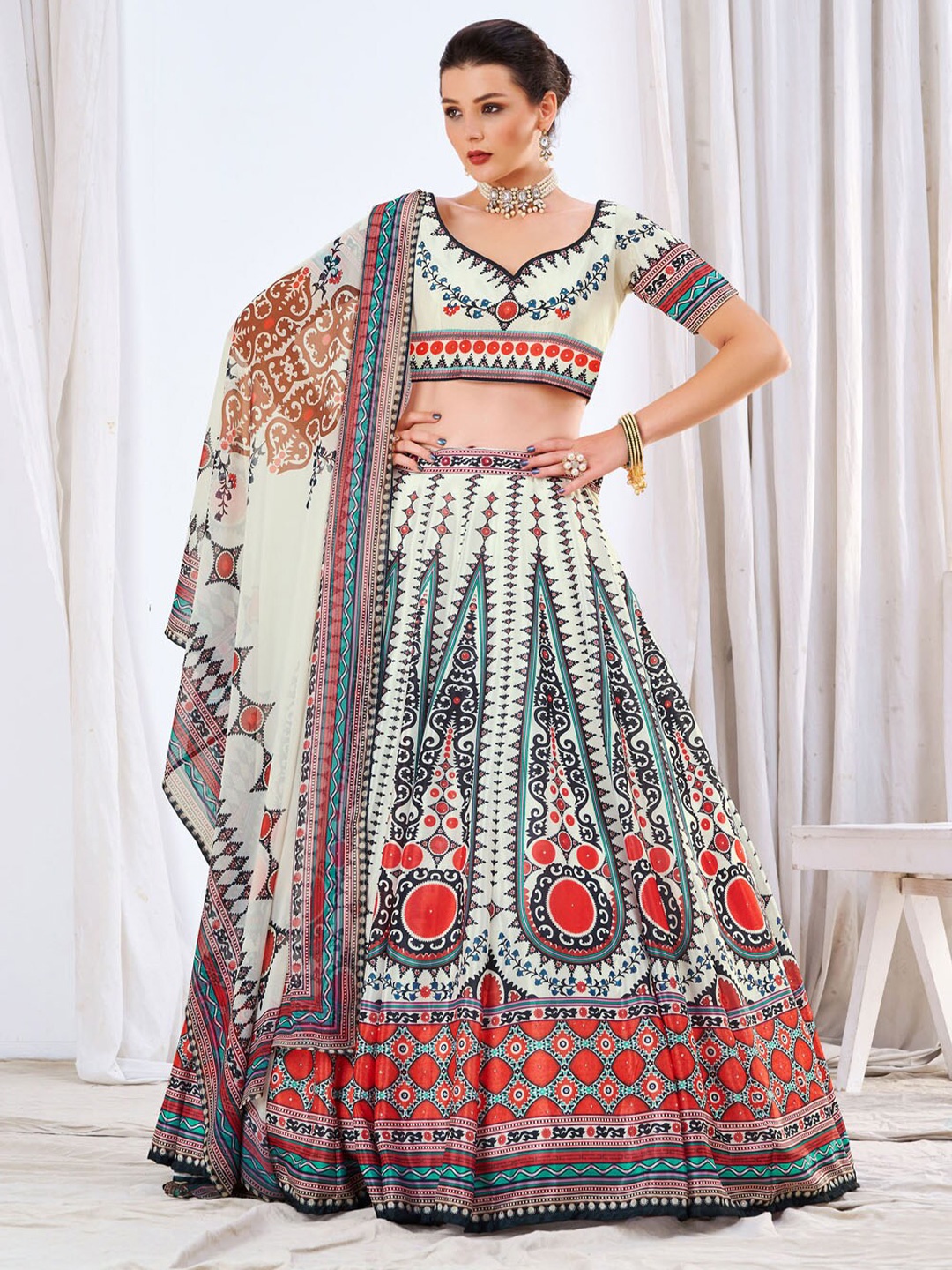 

Meena Bazaar Printed Ready to Wear Lehenga & Blouse With Dupatta, Cream