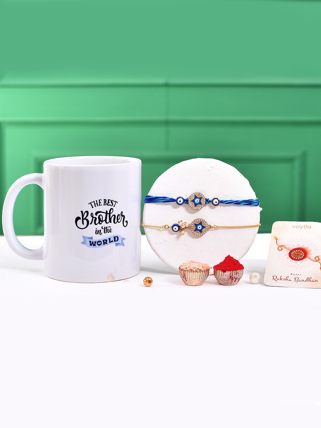 

Voylla Set Of 2 Evil Eye Bhaiya Bhabhi Rakhi Thread & Chain With The Best Brother Mug, White