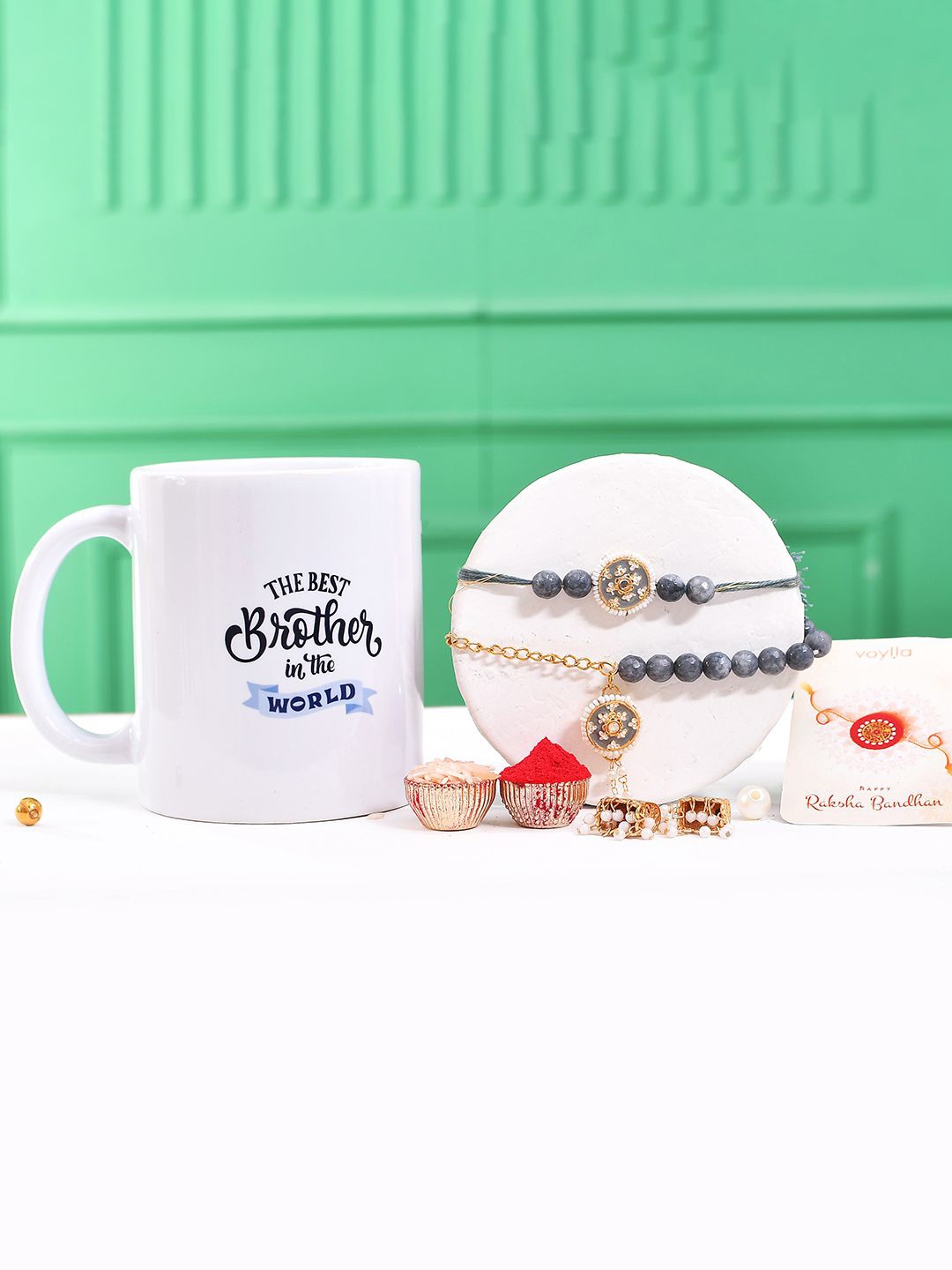 

Voylla White Pearls Beaded And Enamelled Bhaiya Bhabhi Rakhi's With The Best Brother Mug