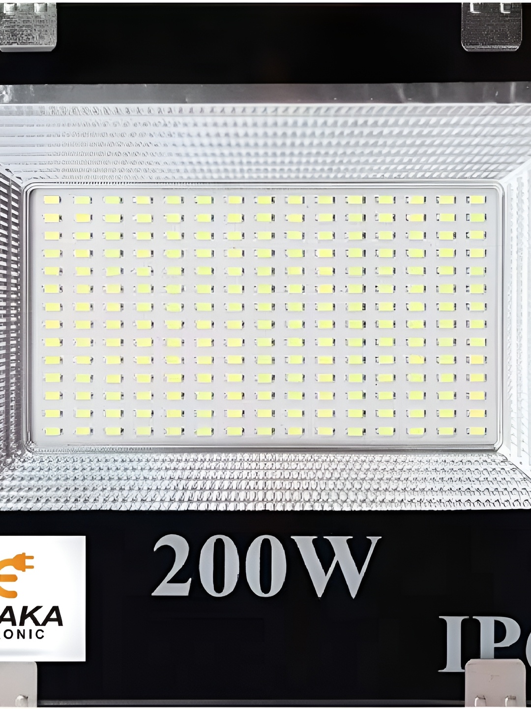 

SPARK WORLD White Square Shaped Outdoor Lamps