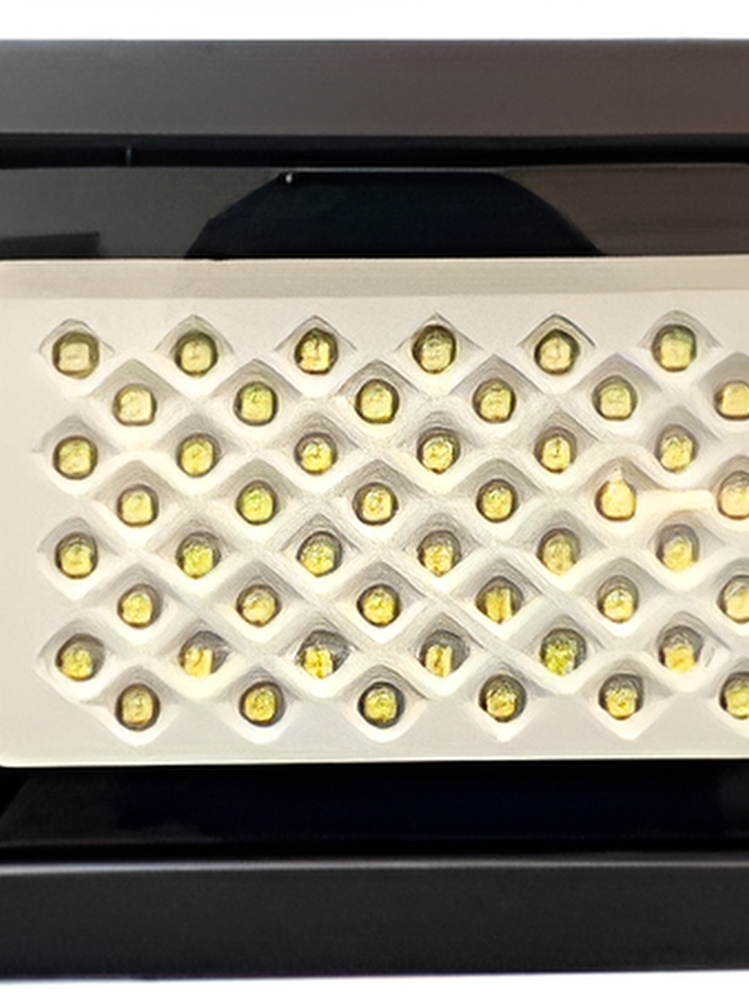 

SPARK WORLD White Aluminum Outdoor Lamps