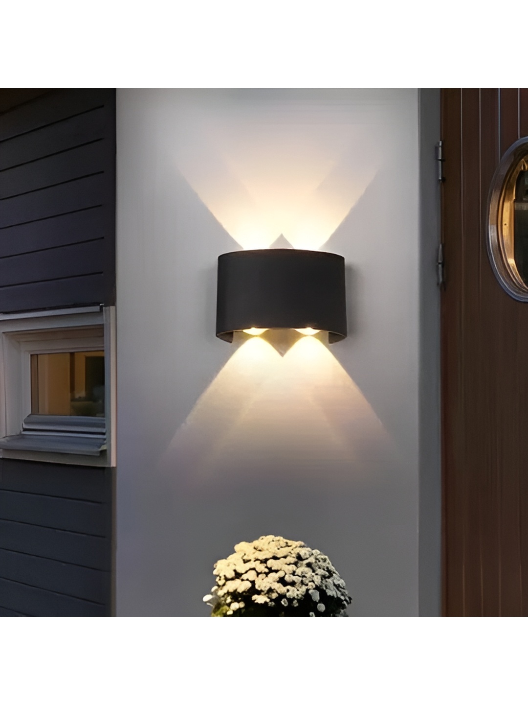 

SPARK WORLD White Textured Outdoor Lamp