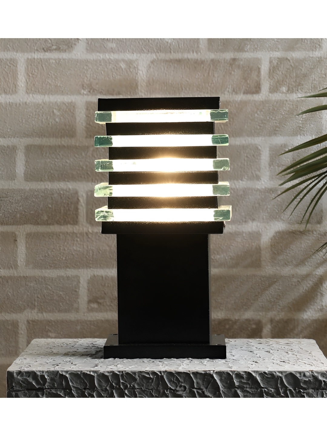 

SPARK WORLD White Rectangle Outdoor Lamps, Black