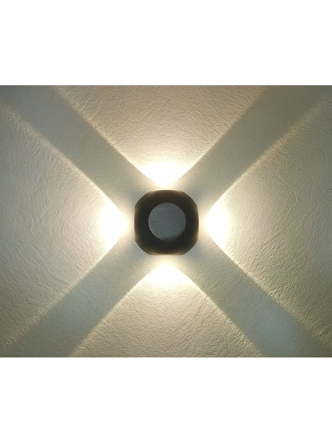 

SPARK WORLD Black Textured Outdoor Lamps