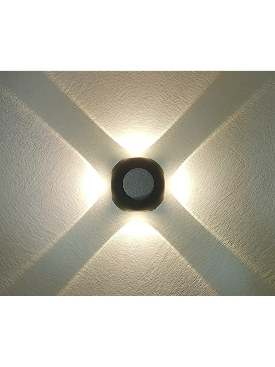 

SPARK WORLD Yellow Aluminium Outdoor Lamp