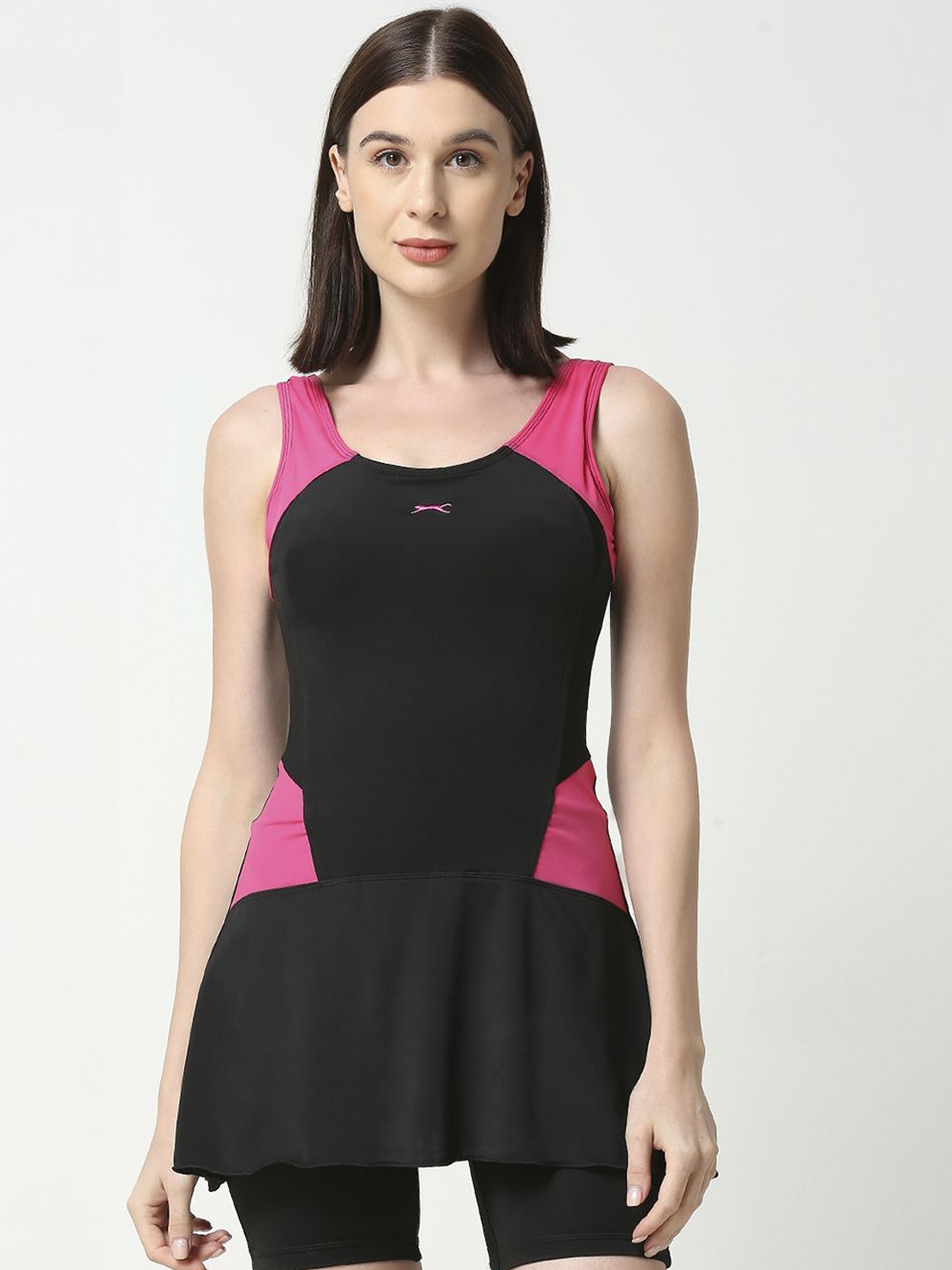 

Black Panther Women Sleeveless Colourblocked Swim Set