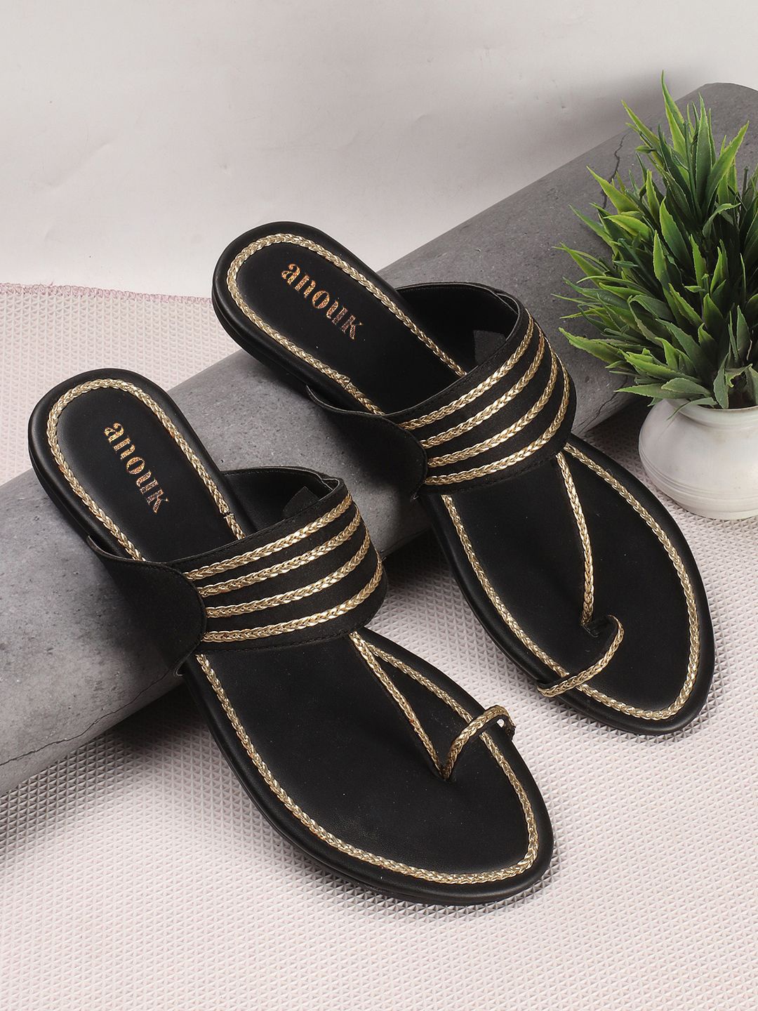 

Anouk Women Black Textured One Toe Flats