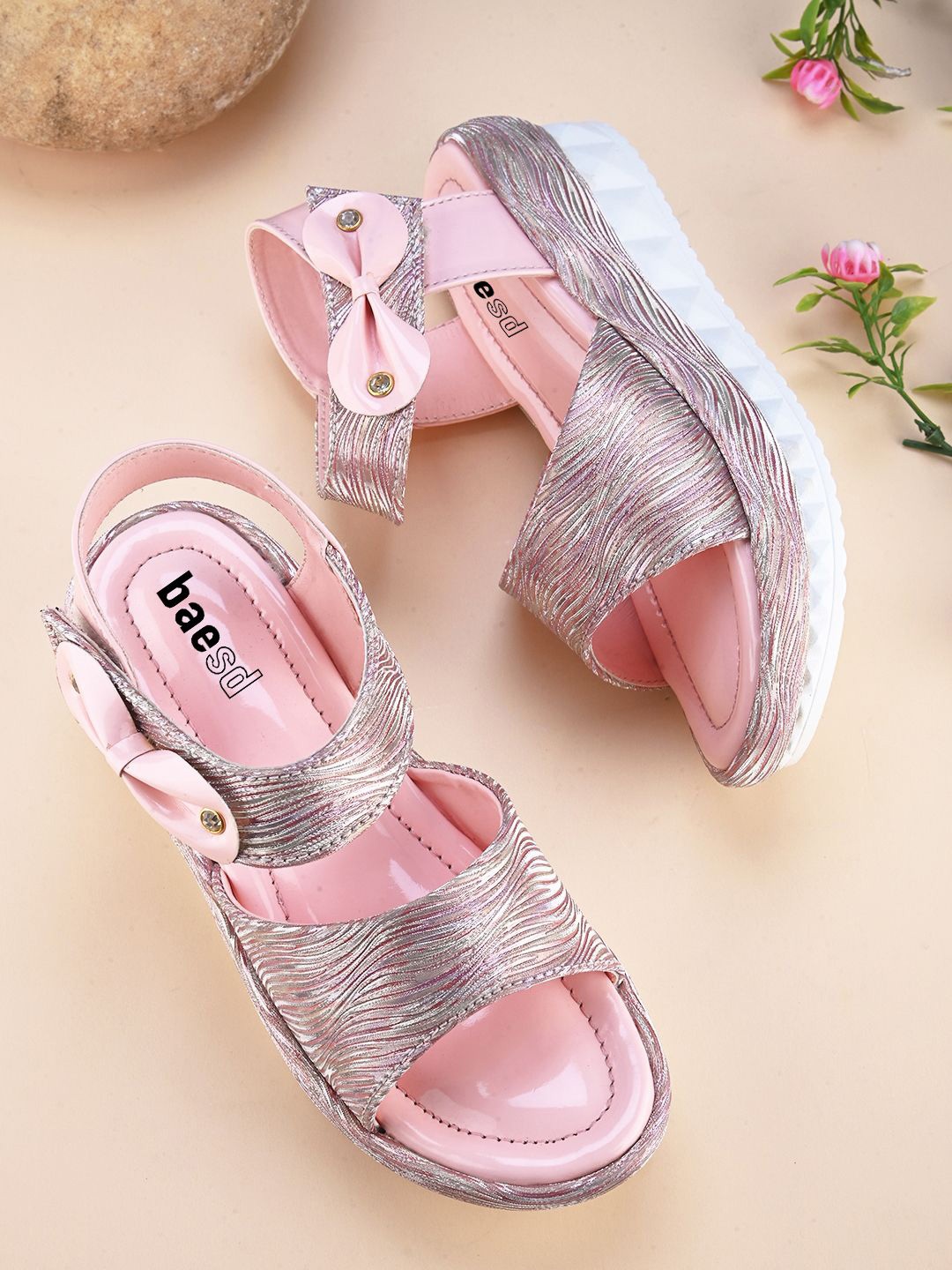 

BAESD Girls Printed Open Toe Comfort Heels, Pink