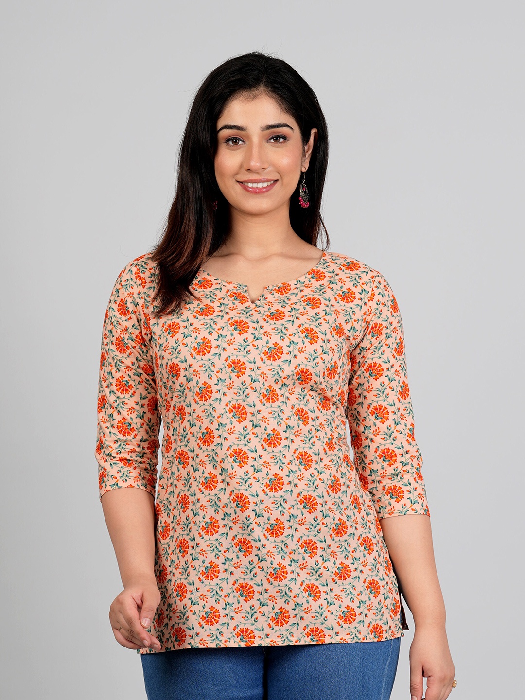 

Moktika Floral Printed Round Neck Cotton Top, Peach