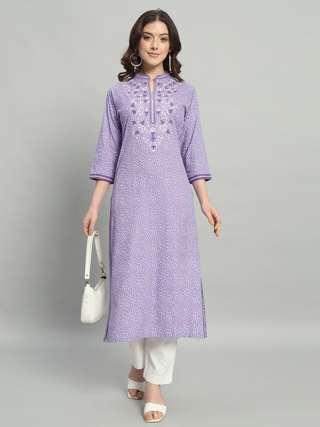 

ANGITA Women Yoke Design Bandhani Yoke Design Thread Work Kurta, Lavender