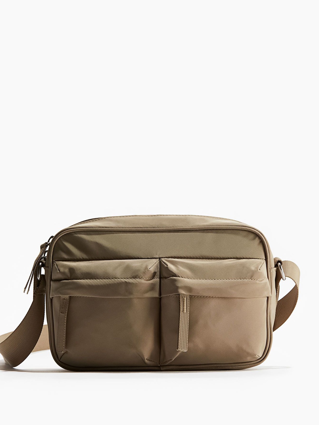 

H&M Men Solid Shoulder Bag, Beige