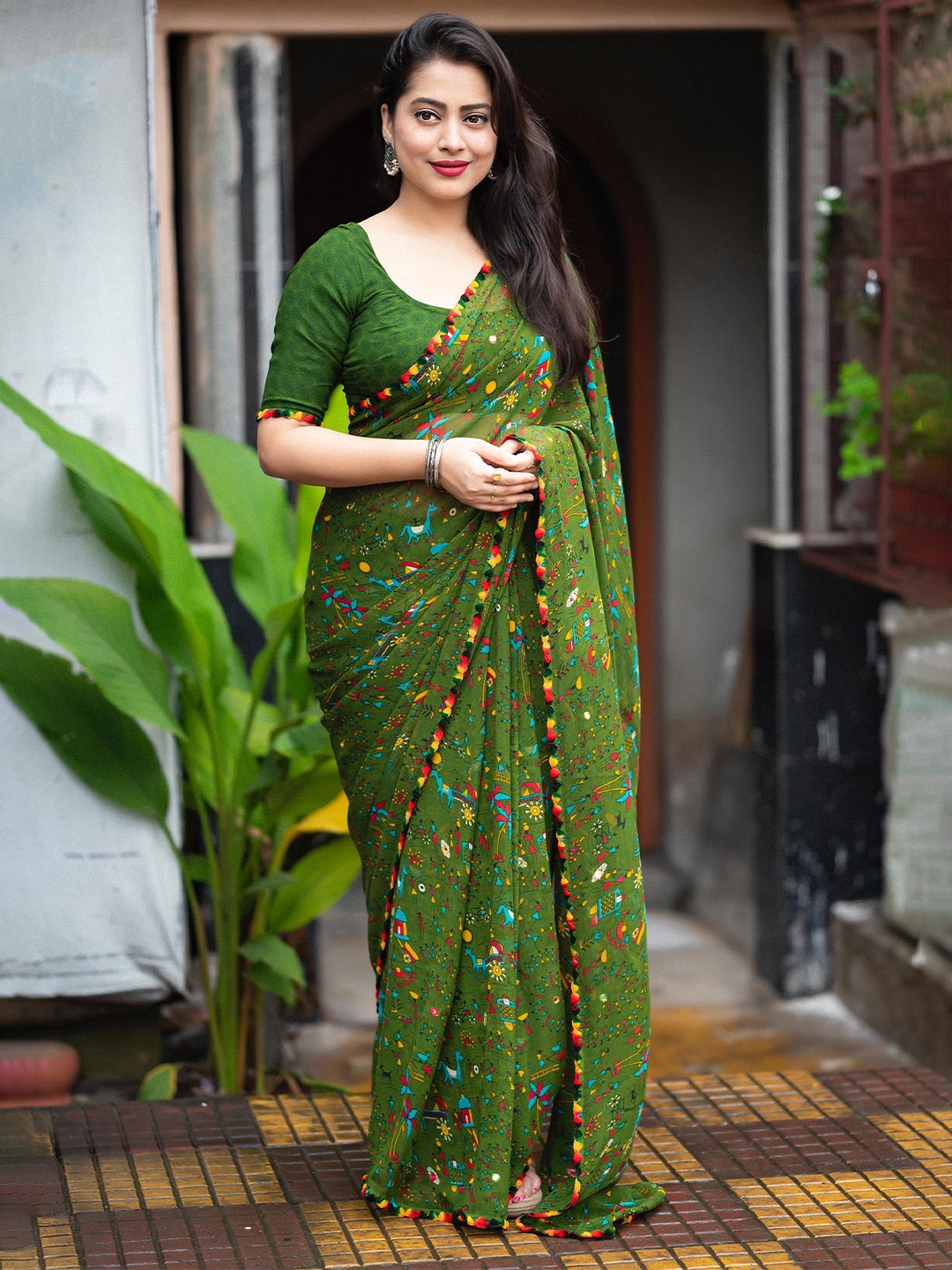 

STAVA CREATION Warli Embroidered Pure Georgette Saree, Green