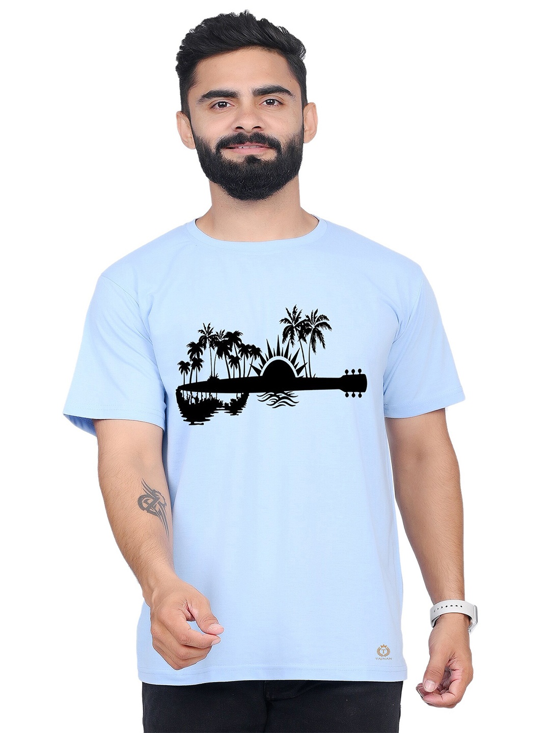 

TAJNAN Men Typography Printed Applique T-shirt, Blue