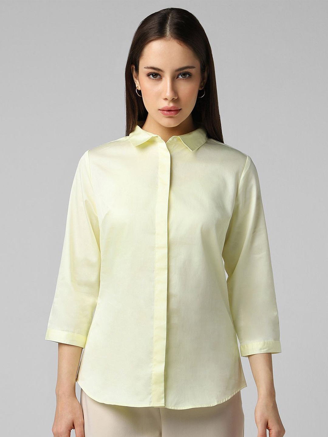 

Van Heusen Woman Spread Collar Regular Fit Cotton Formal Shirt, Yellow
