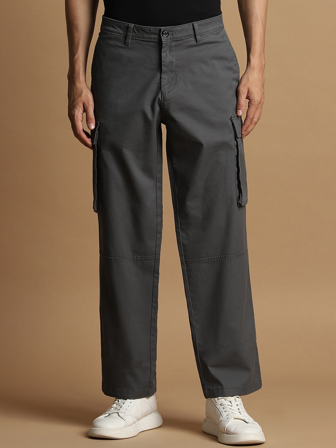 

Allen Solly Men Straight Fit Trousers, Grey