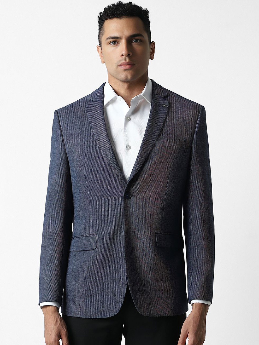 

Van Heusen Men Navy Textured Slim-Fit Single-Breasted Formal Blazer, Navy blue