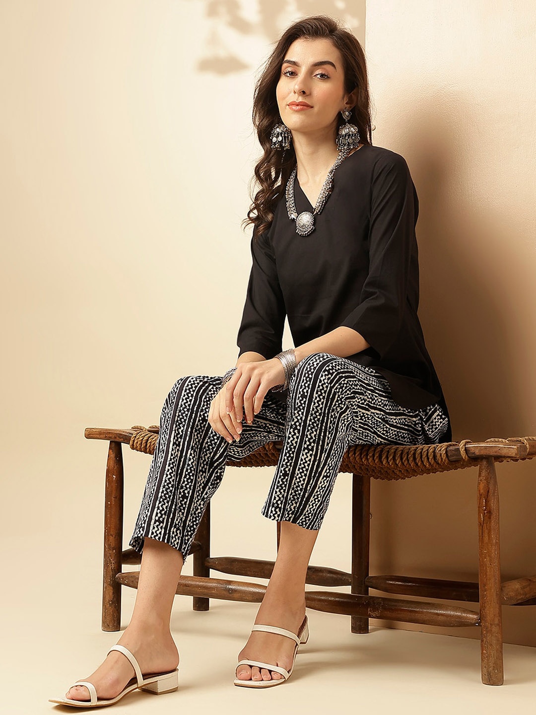 

Shaily Black V-Neck Tunic With Printed Trousers