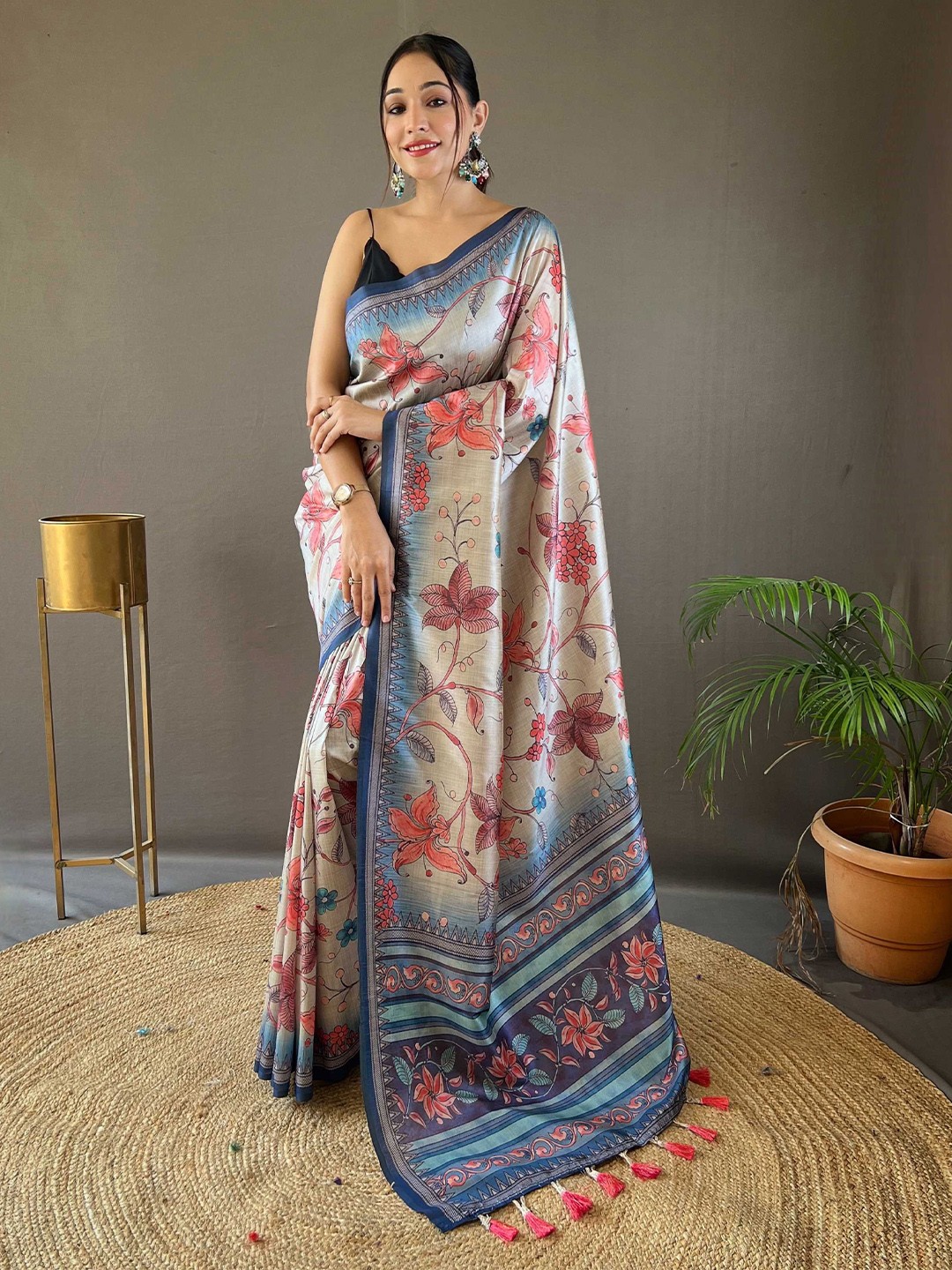 

Panzora Kalamkari Saree With Blouse Piece, Blue