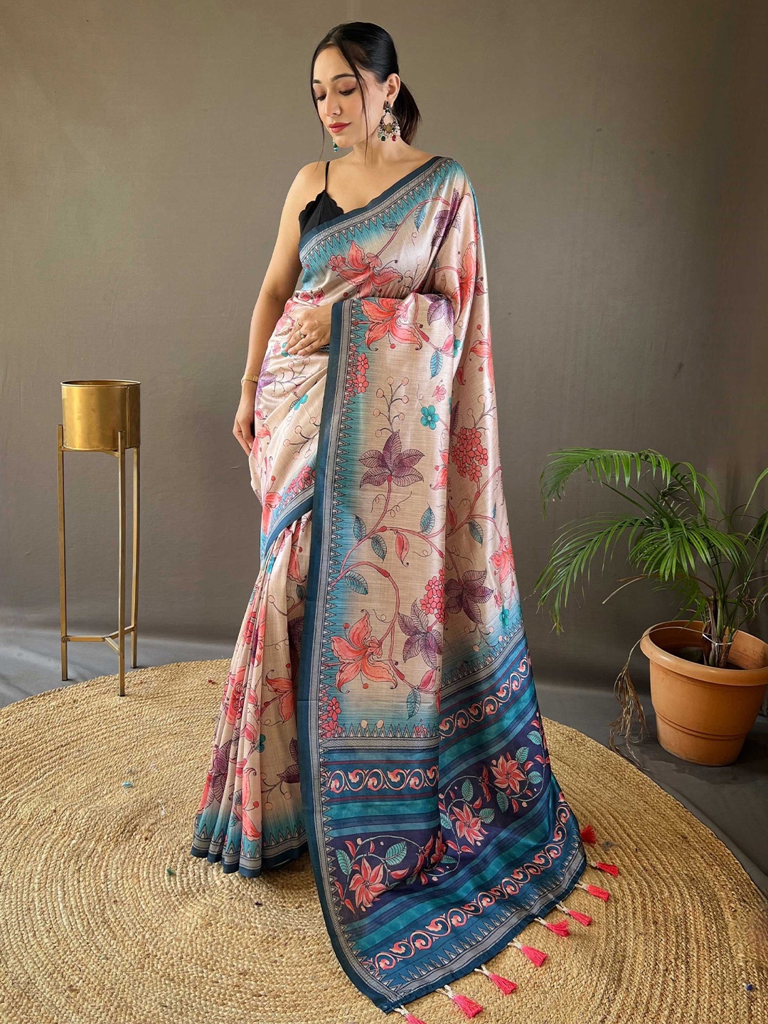 

Panzora Kalamkari Saree With Blouse Piece, Blue