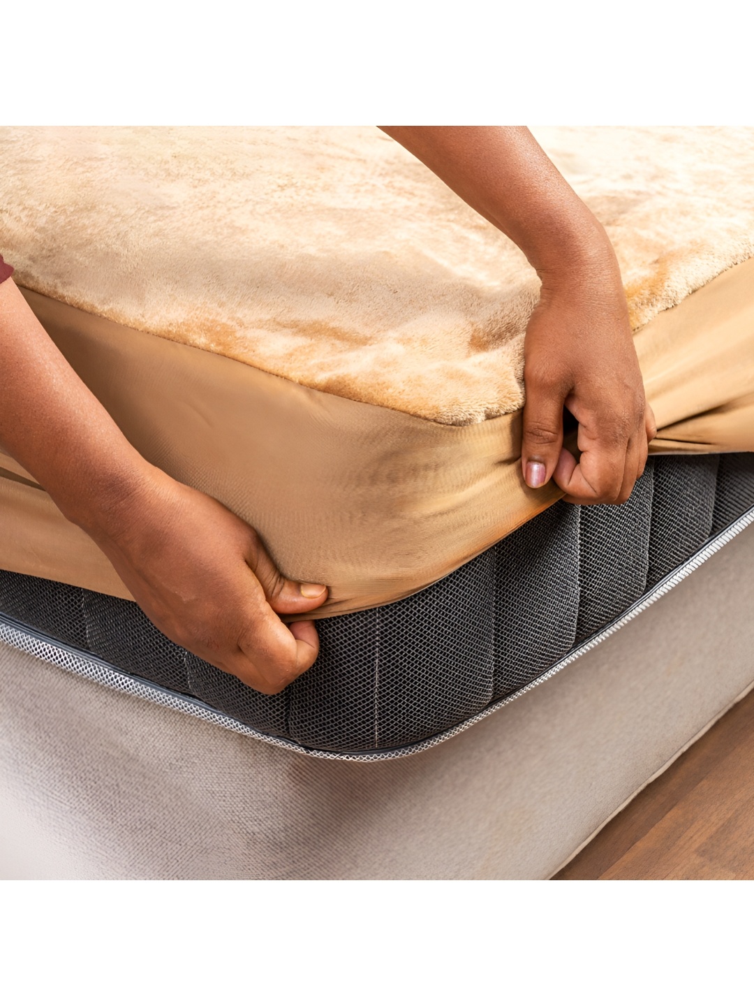 

Centuary White Cotton Water Resistant Queen Size Mattress Protector, Beige