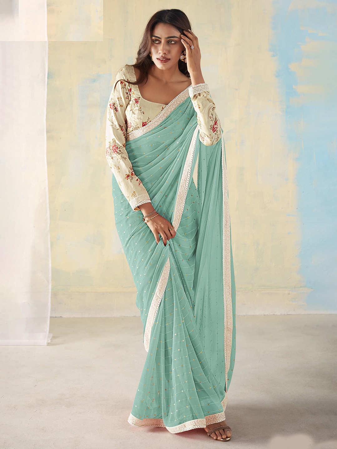 

Panzora Embellished Sequinned Saree, Blue