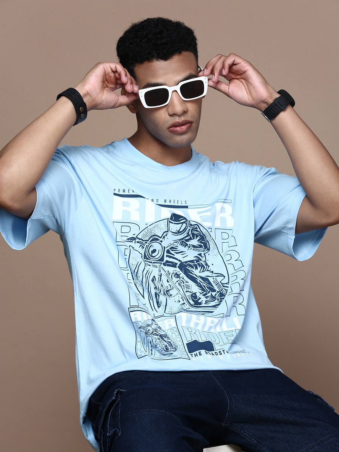 

The Roadster Lifestyle Co. Men Graphic-Printed Round Neck Cotton T-shirt, Blue