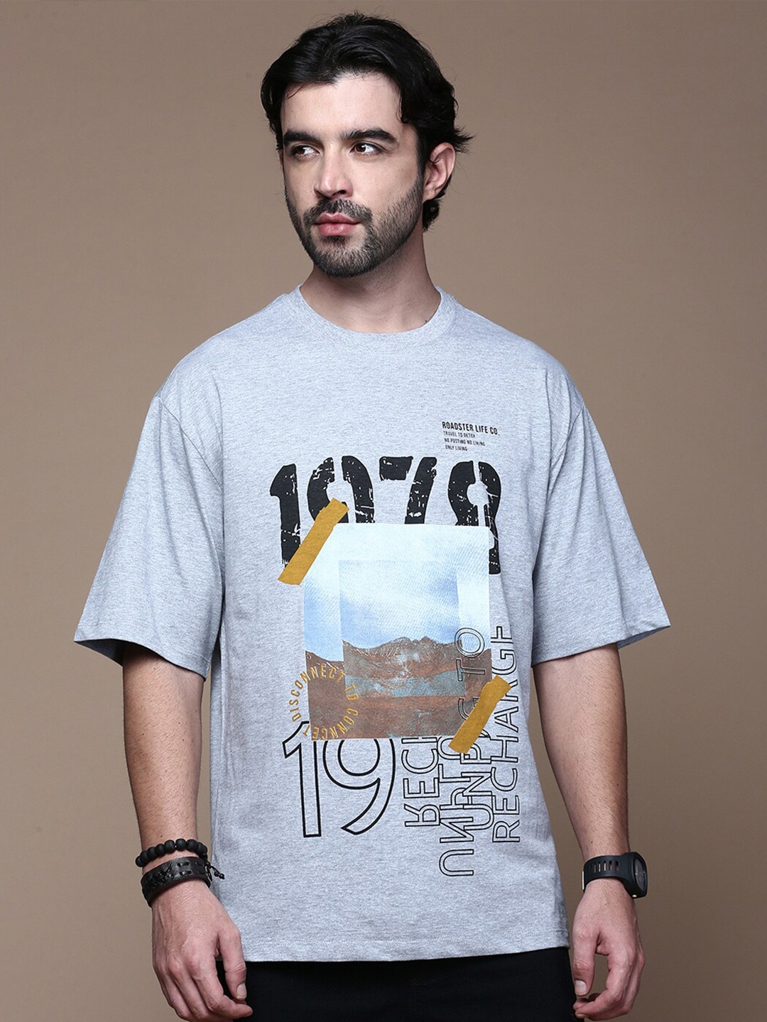 

The Roadster Lifestyle Co. Men Graphic Printed Cotton T-shirt, Grey