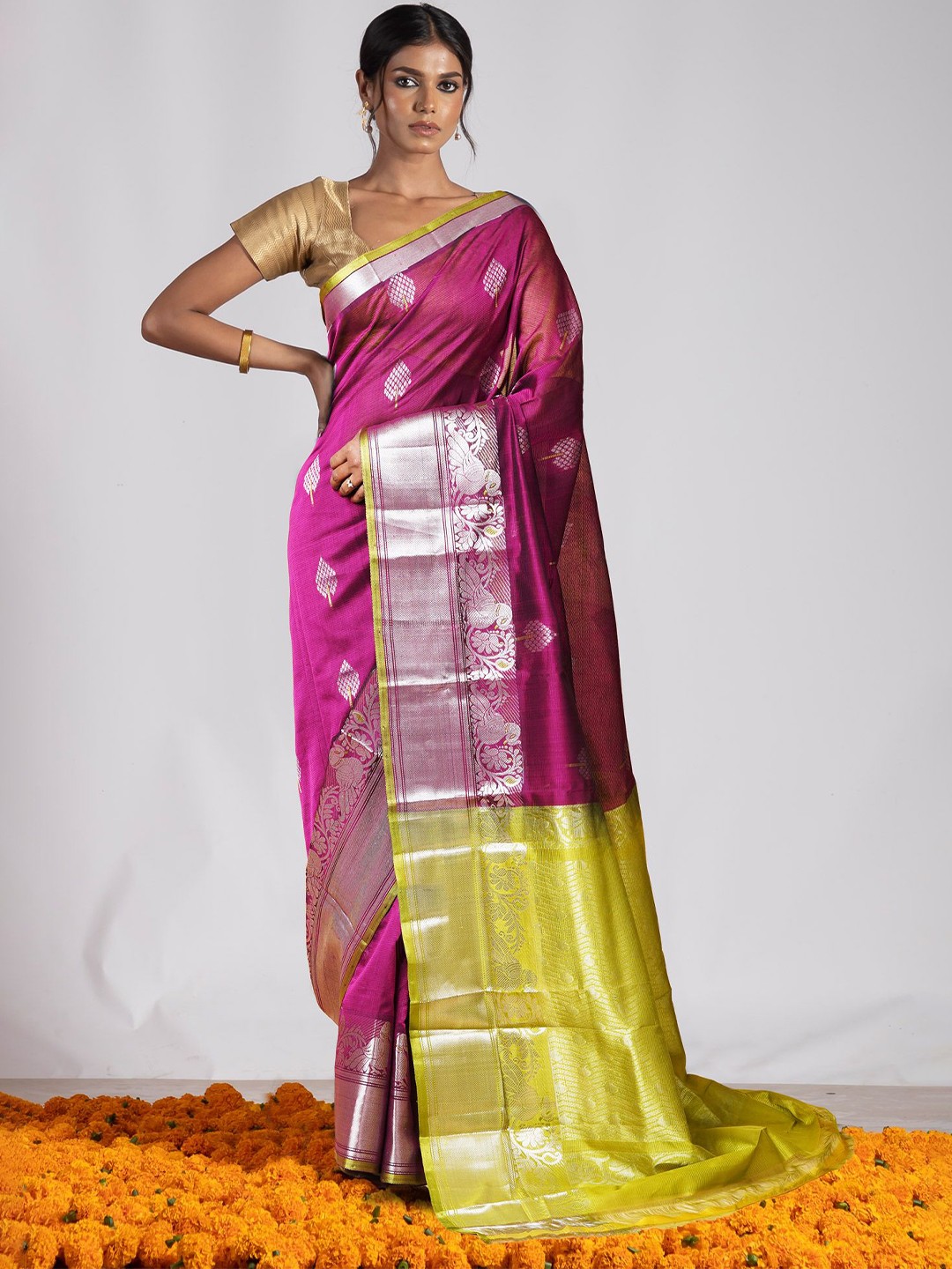 

Unnati Silks Woven Design Zari Pure Silk Handloom Saree, Purple
