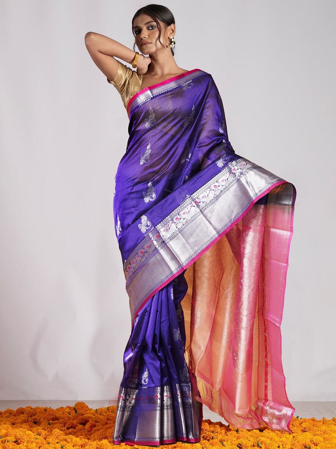 

Unnati Silks Woven Design Zari Pure Silk Handloom Saree, Blue
