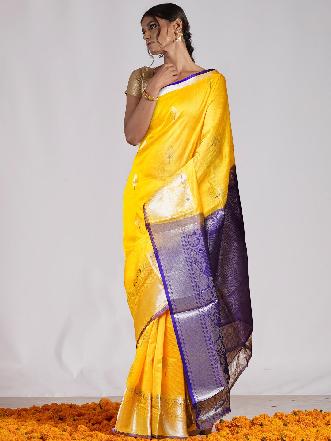 

Unnati Silks Woven Design Zari Pure Silk Handloom Saree, Yellow