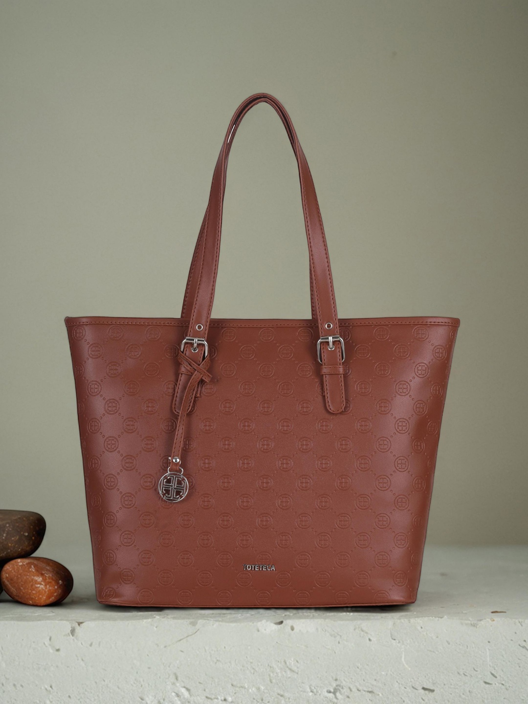 

Toteteca Textured PU Oversized Structured Shoulder Bag, Tan