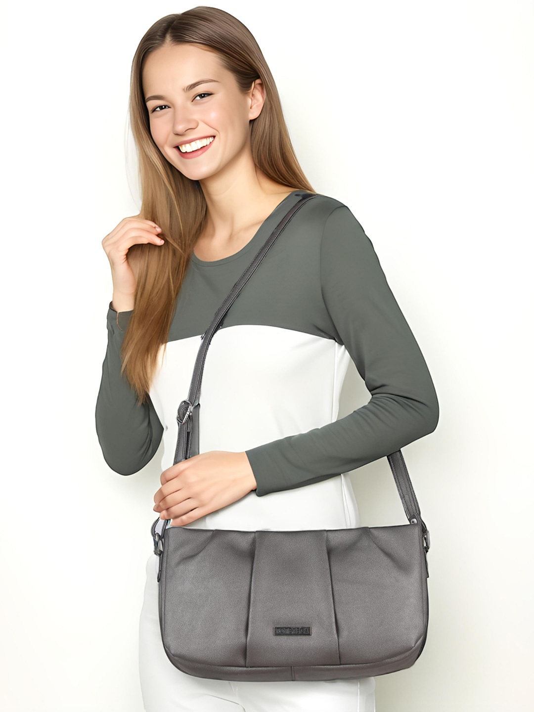

Toteteca PU Structured Shoulder Bag, Silver