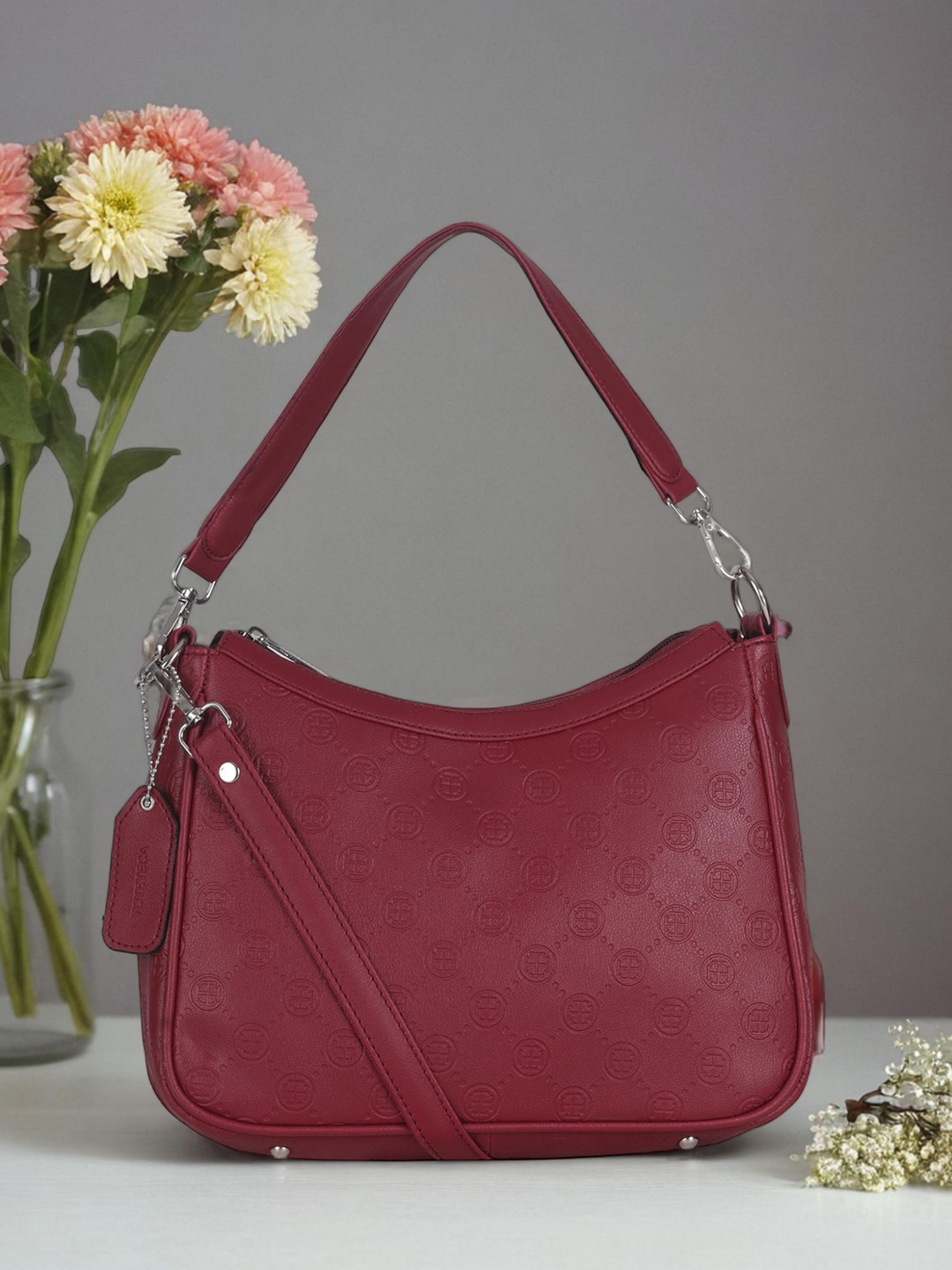 

Toteteca PU Structured Handheld Bag, Red