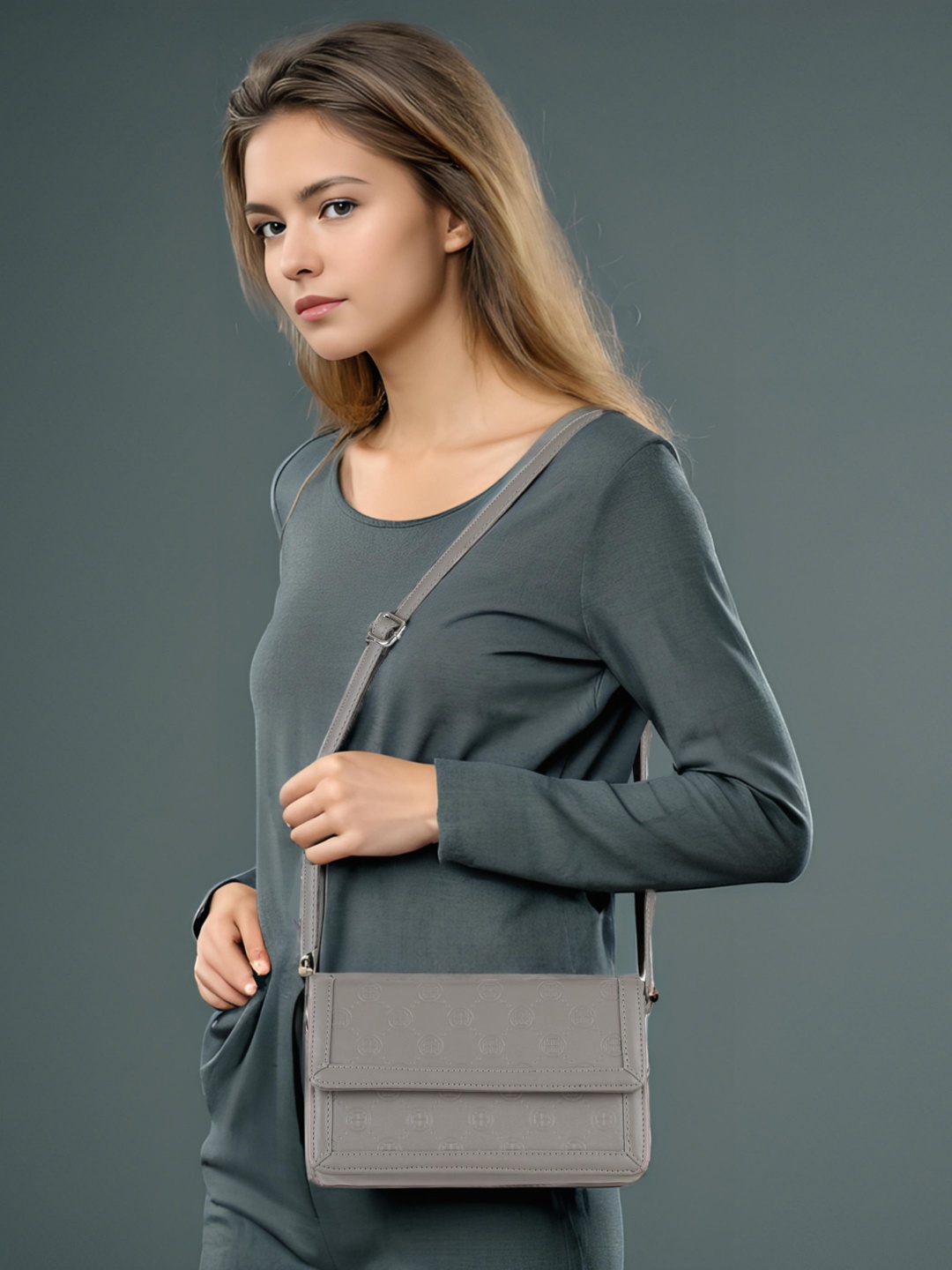 

Toteteca Striped PU Structured Handheld Bag, Grey