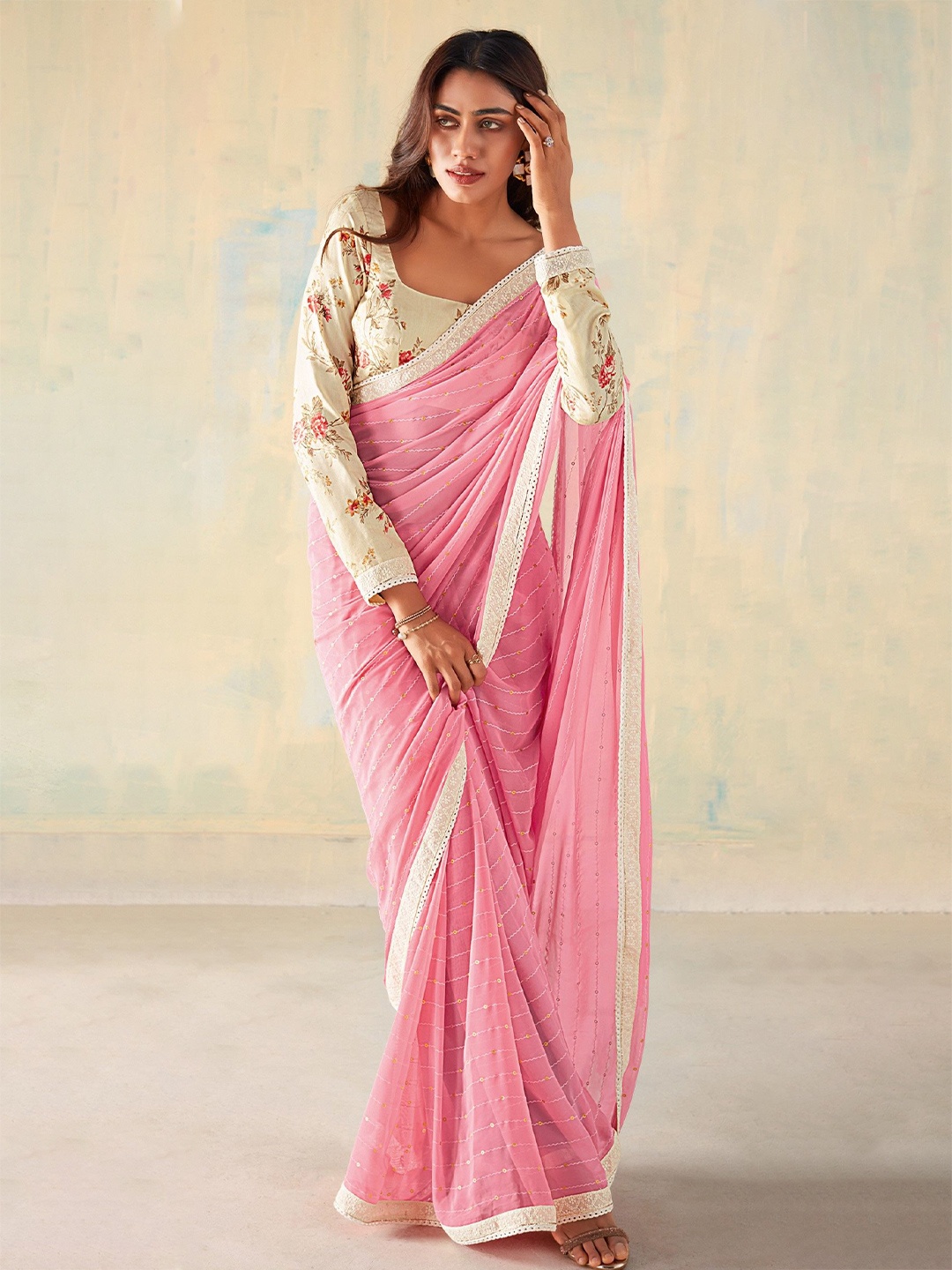 

Panzora Embellished Saree With Blouse Piece, Pink