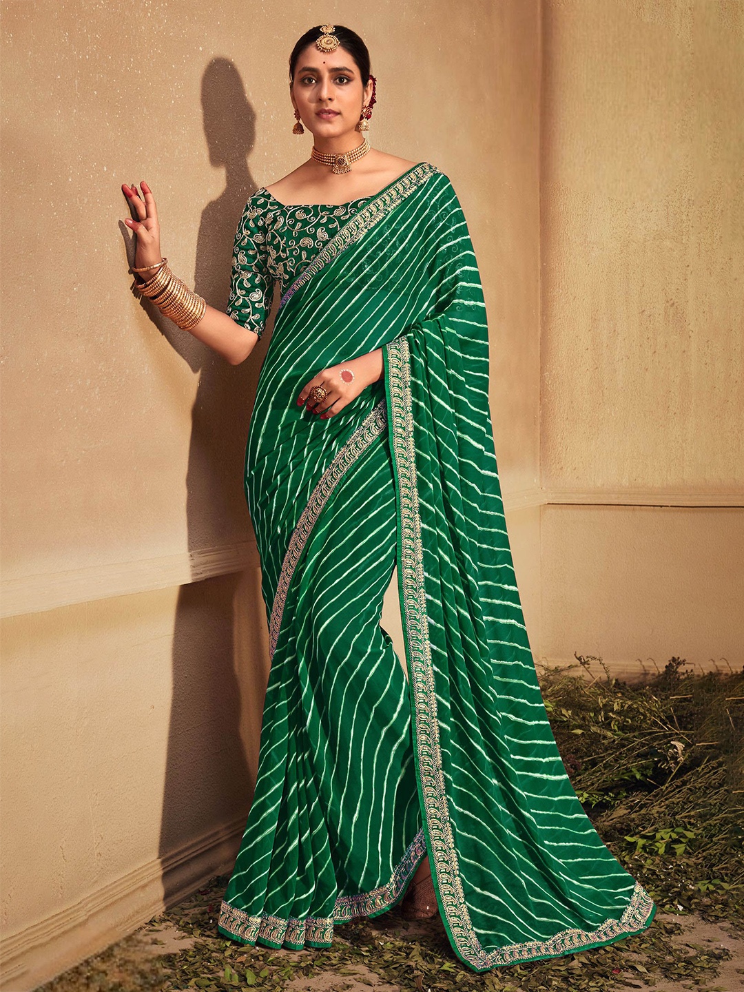 

Panzora Leheriya Sequinned Printed Leheriya Saree, Green