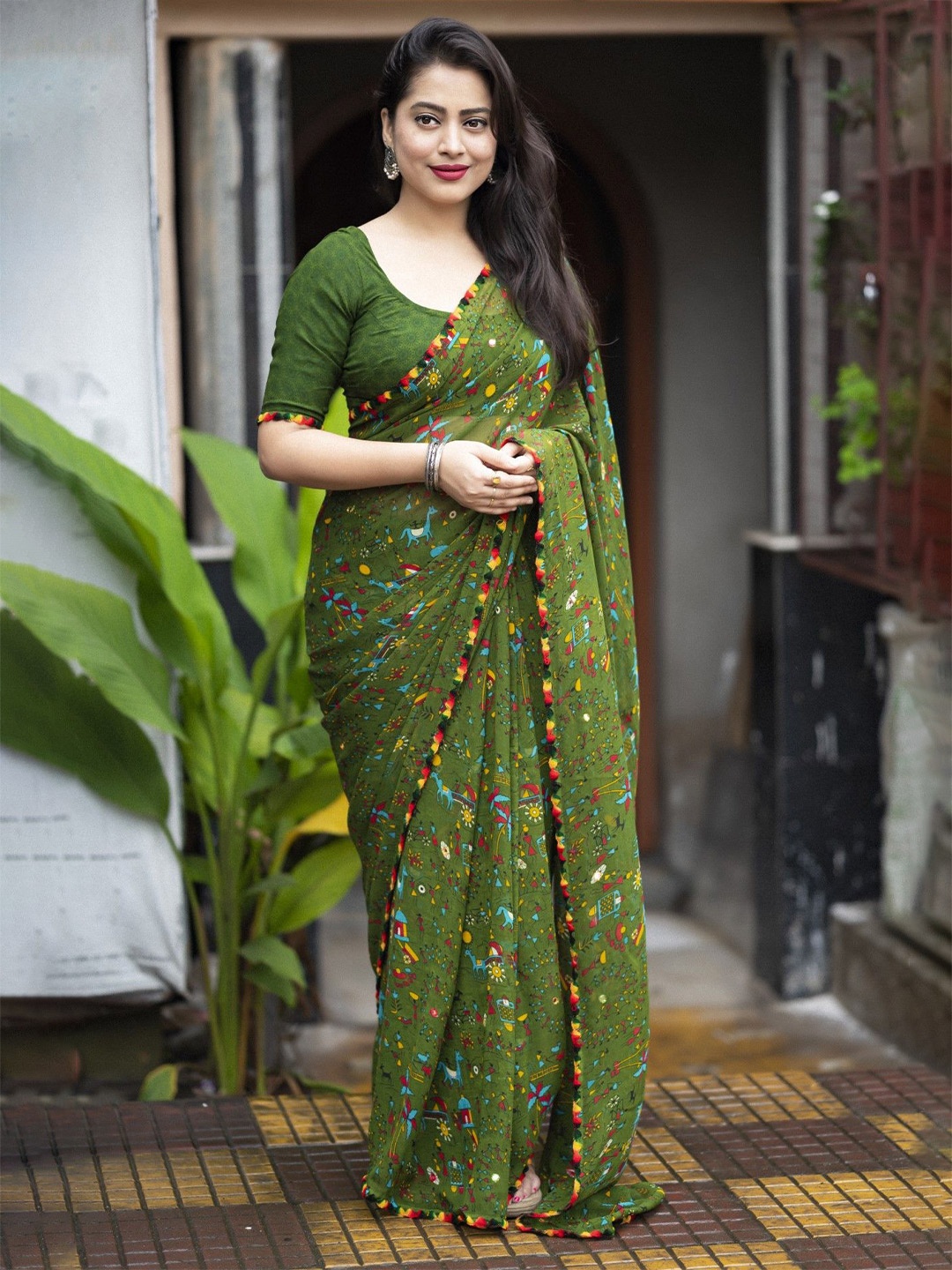 

Panzora Warli Printed Embroidered Saree, Green