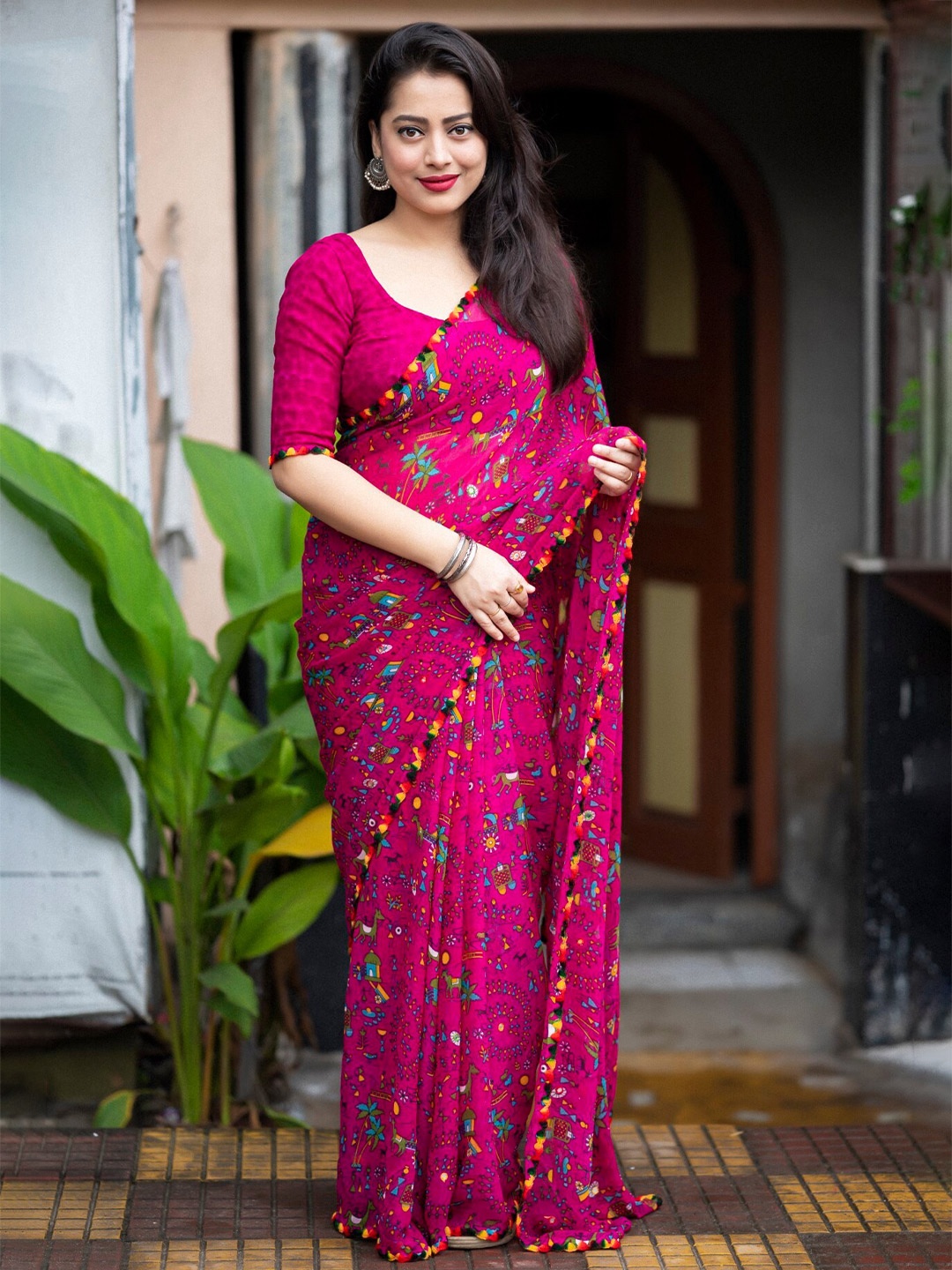

Panzora Warli Printed Embroidered Saree, Pink