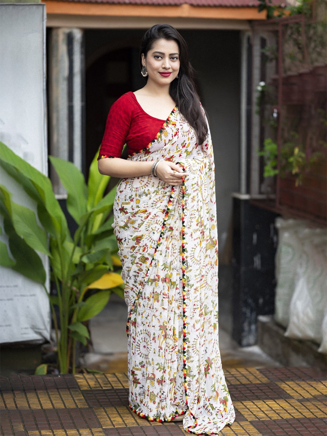 

Panzora Warli Embroidered Saree, White