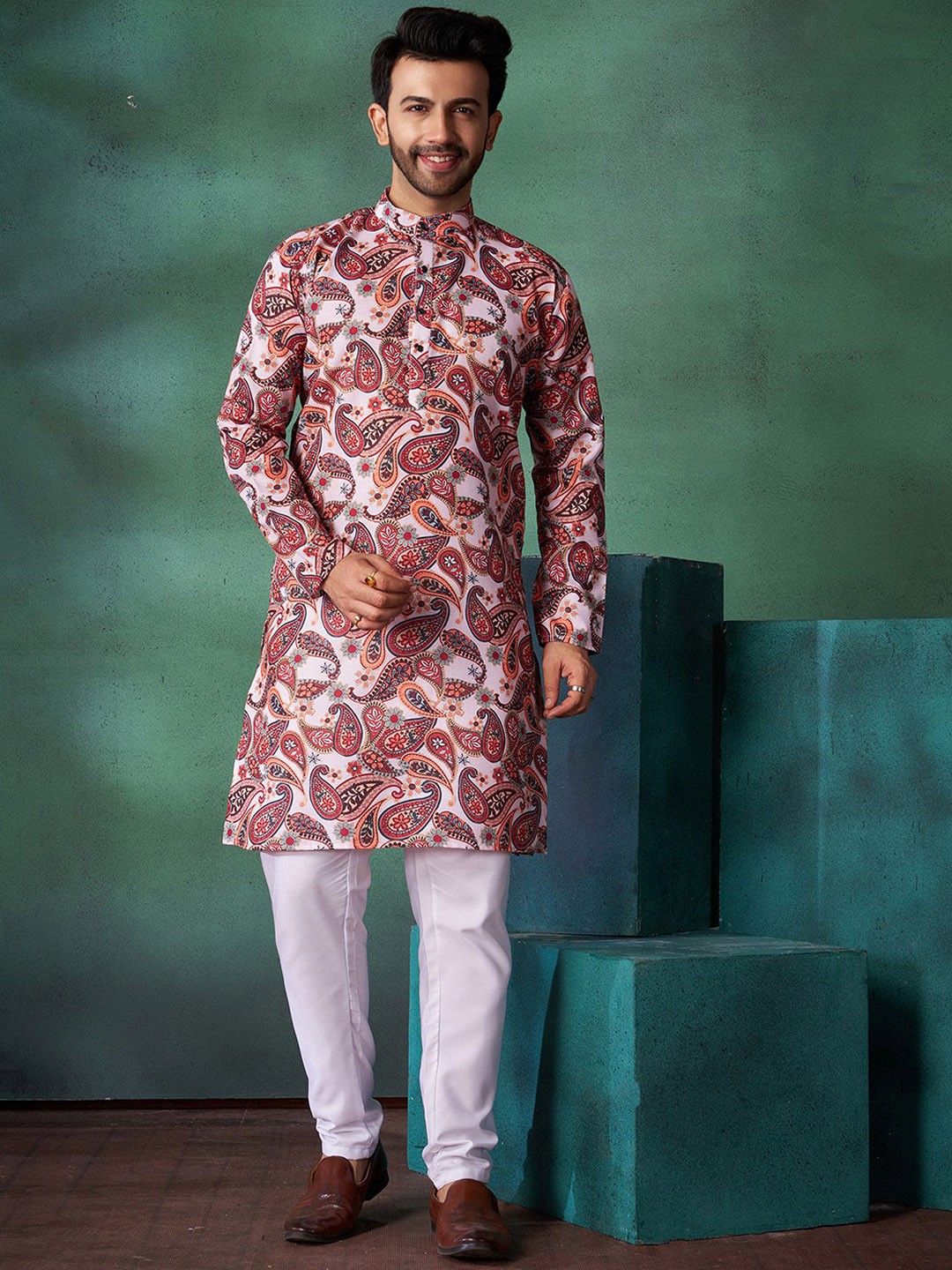 

Fashion FRICKS Men Paisley Printed Regular Kurta with Pyjamas, White