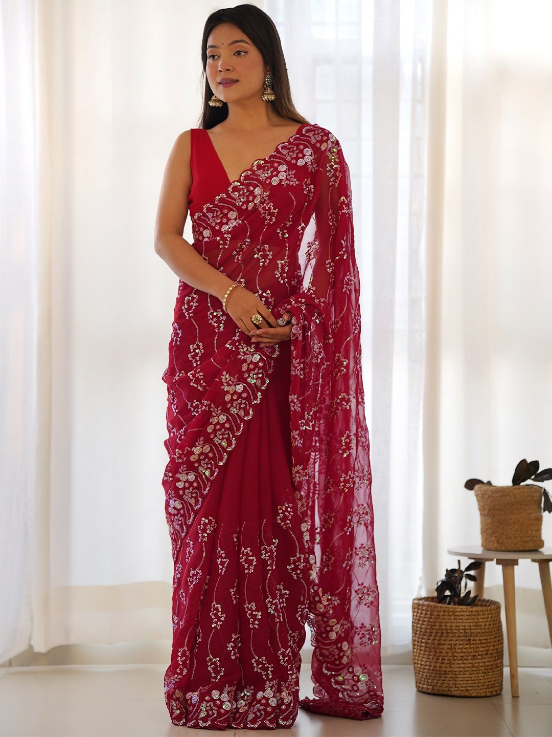 

Panzora Embellished Sequinned Pure Georgette Saree, Pink