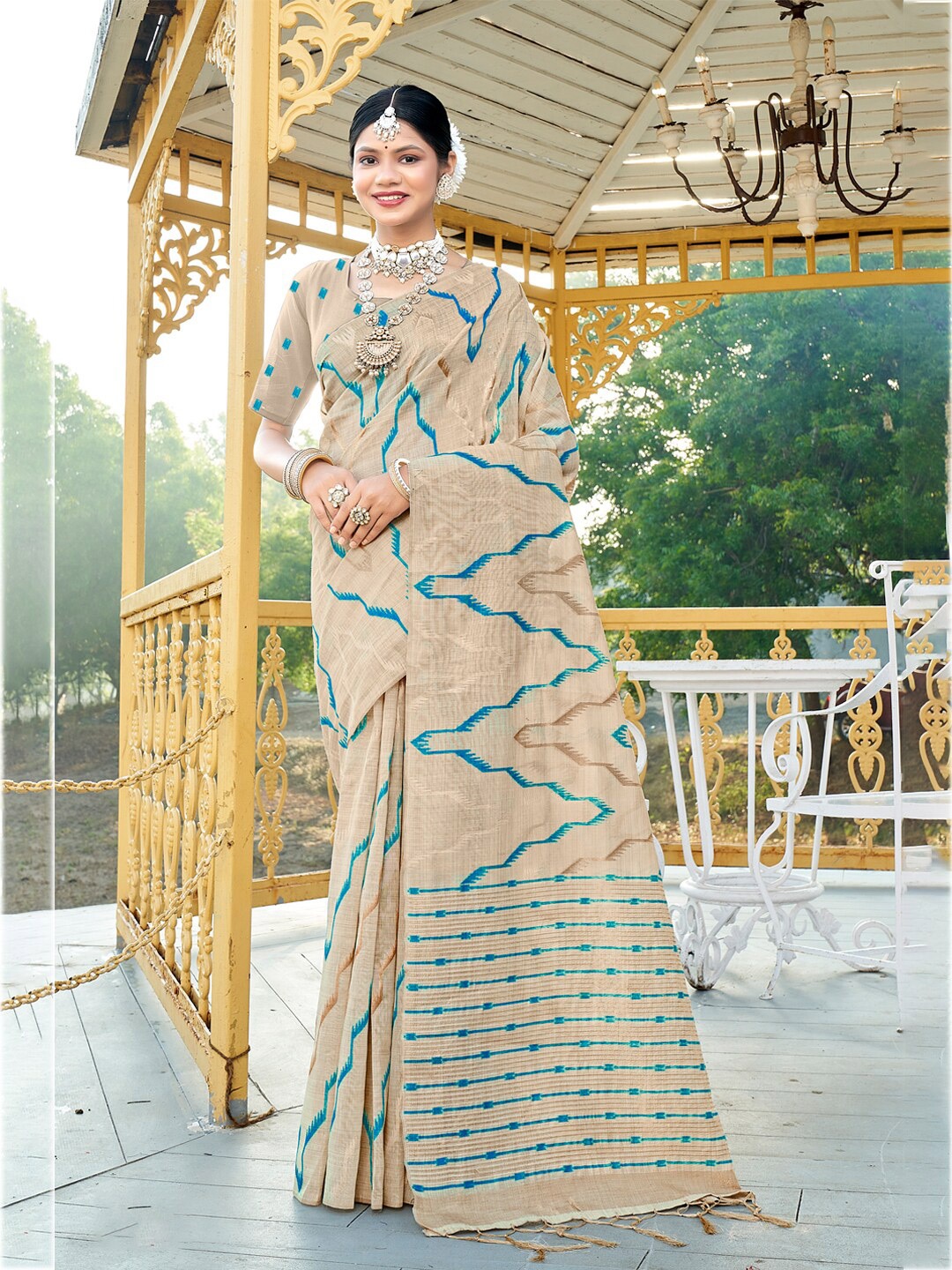

SANGAM PRINTS Woven Design Saree With Blouse Piece, Sea green