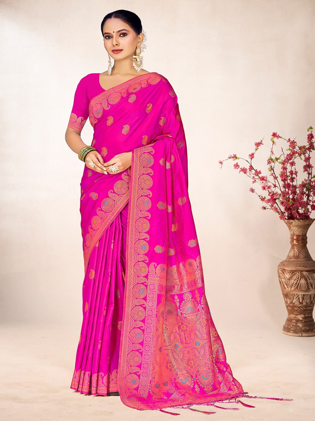 

SANGAM PRINTS Woven Design Zari Silk Blend Tussar Saree, Pink