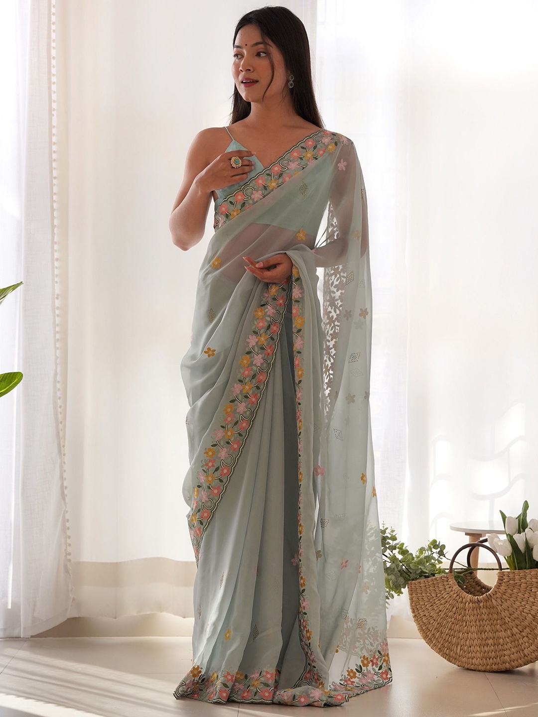

Panzora Floral Embroidered Organza Saree, Grey