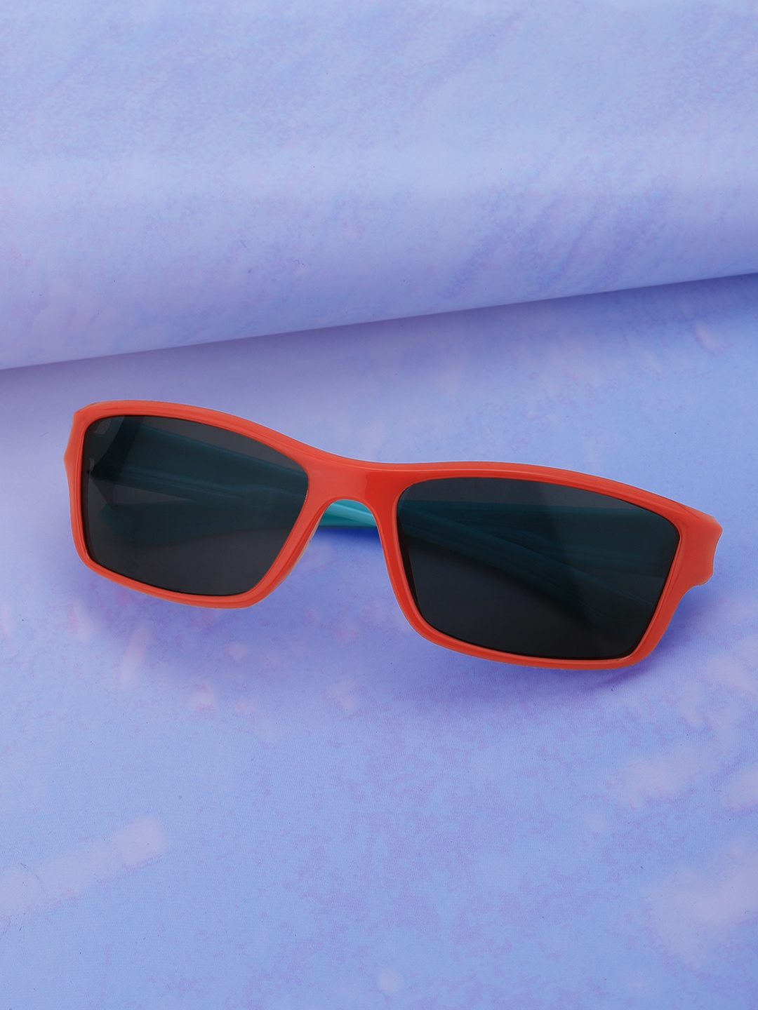 

Carlton London Boys Rectangle Sunglasses with UV Protected Lens, Red